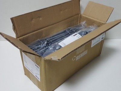 105536-008 монтажная планка Rehau 75/150