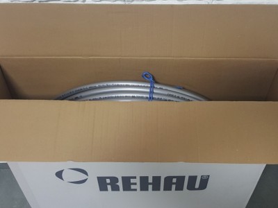 Универсальная труба Rehau Rautitan Flex 20 купить Киев