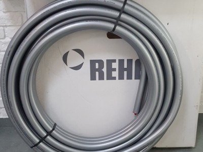 Универсальная труба Rehau Rautitan Stabil Ø32 x 4,7 Купить киев