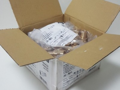 366068001 муфта Rehau RX 20 x 1/2" 