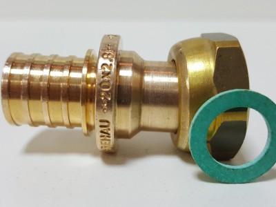 Муфта с накидной гайкой Rehau Rautitan RX 20 x 1/2" В Santehmaster.ua