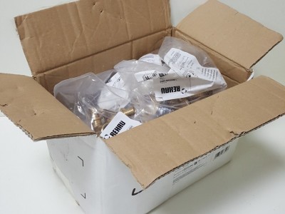 366099001 Колено  Rehau Rautitan RX 16 x 1/2" В