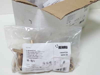 366099-001 угол резьбой Rehau Rautitan RX 16 x 1/2" В купить Киев
