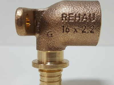 Угол Rehau Rautitan RX 16 x 1/2" В оригинал 100%