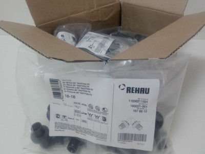 Колено Rehau 16 на 16