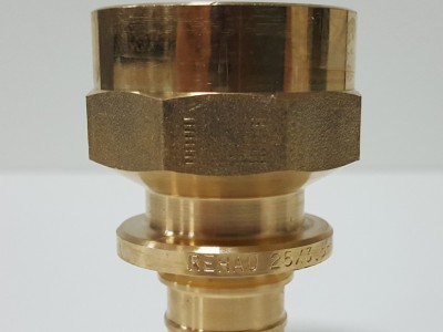 366289-001 Муфта с внутренней резьбой Rehau Rautitan RX 25 x 1" В